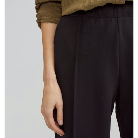 Everlane The Dream Pant - Picture 5 of 15